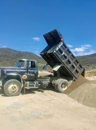VOLQUETE 7m3 DE PIEDRA